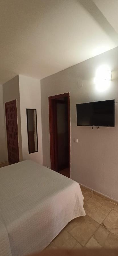 Hostal Castilla Аранхуес Екстер'єр фото